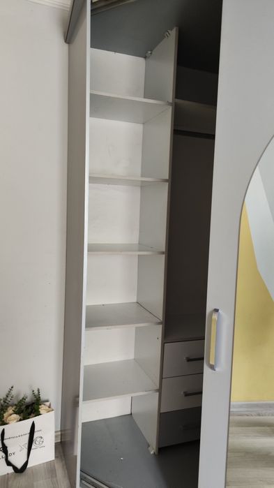 Шифоньер, шкаф купе