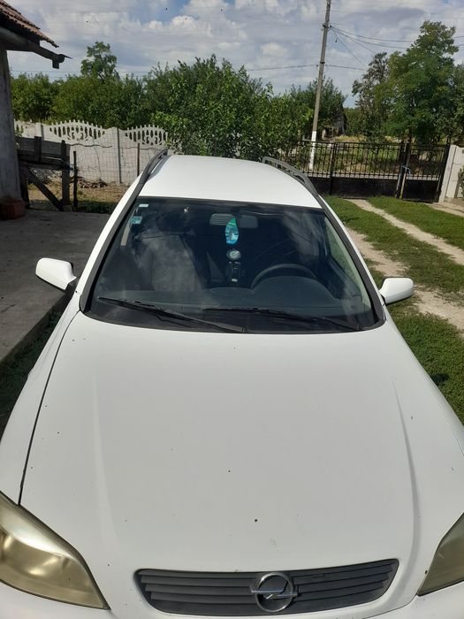 Vand opel 1.7 dizel și ford focus 1.8 dizel