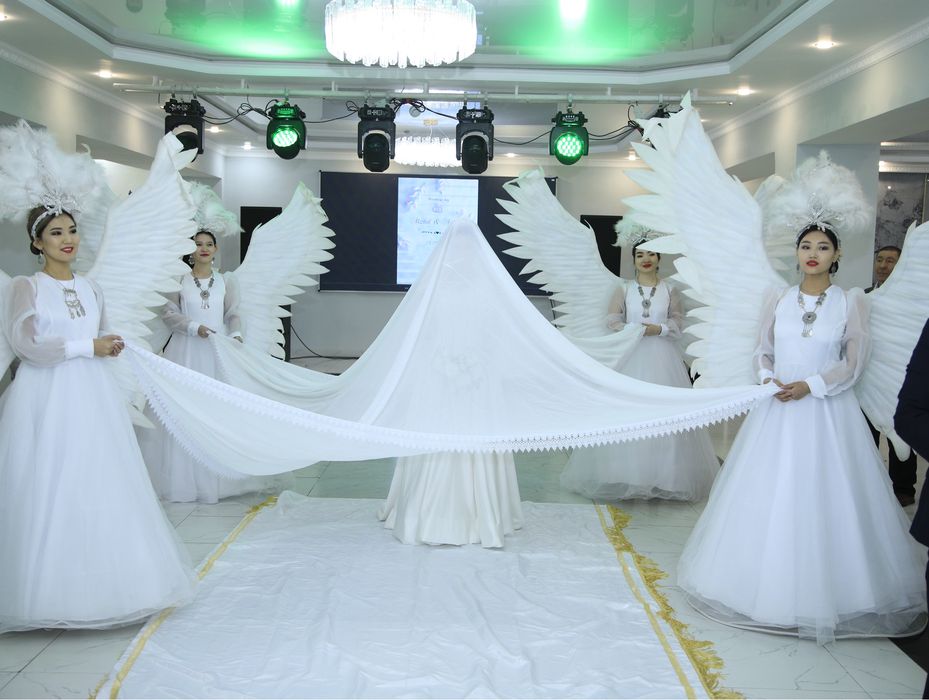 Продается танцевальный костюм