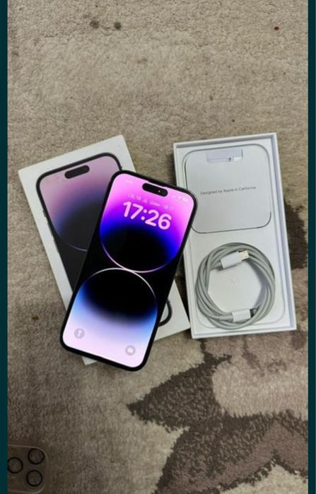 Продаеться Айфон