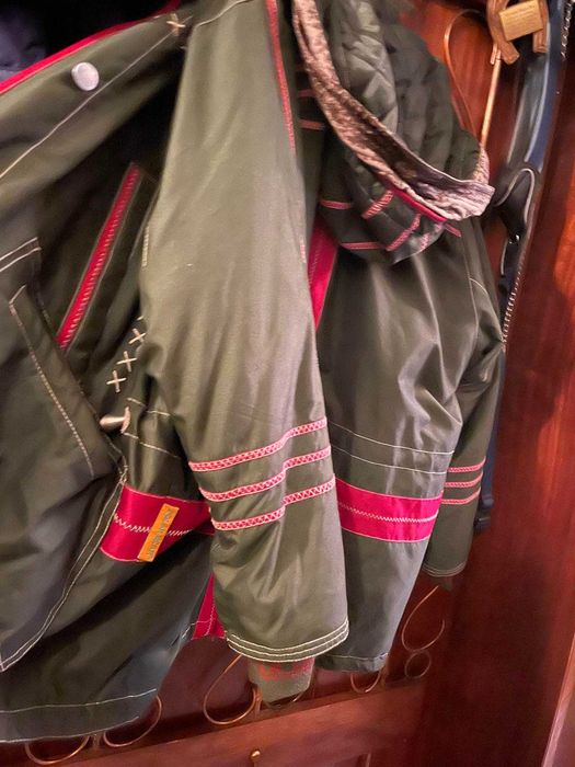 Мъжко яке - размер M