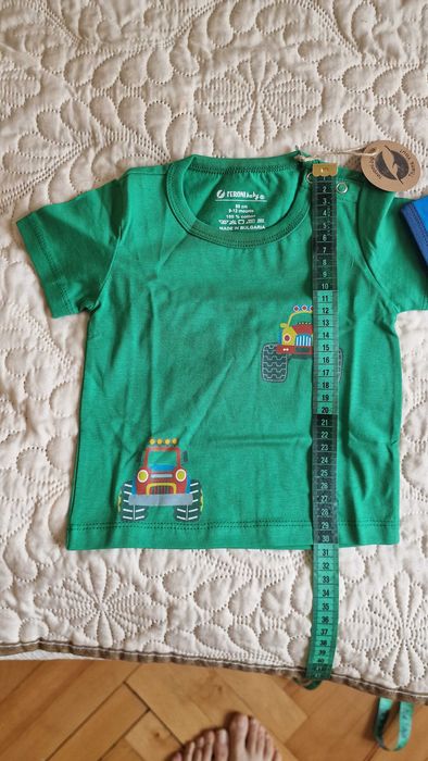 Нови бебе тениски