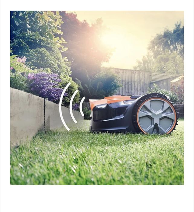 Robot de tuns iarba
