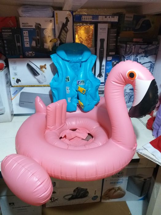 Colace si Vesta de Inot Piscina sau Plaja