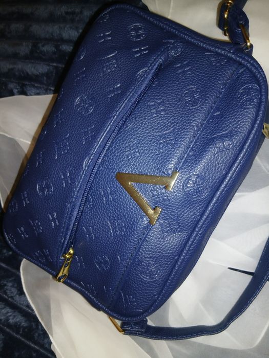 Дамски чанти,леки,удобни,размер 35 см/25 см/10см