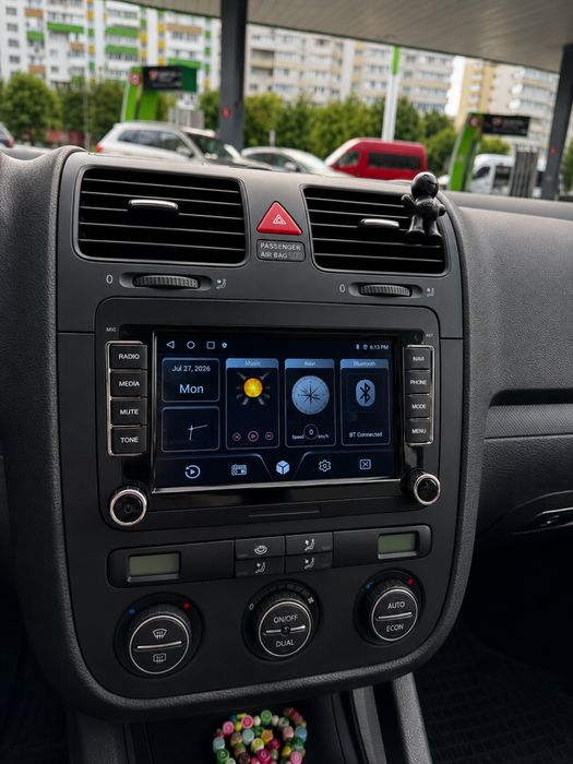 DE VÂNZARE – Volkswagen Golf V 1.9 TDI 4Motion (4x4)