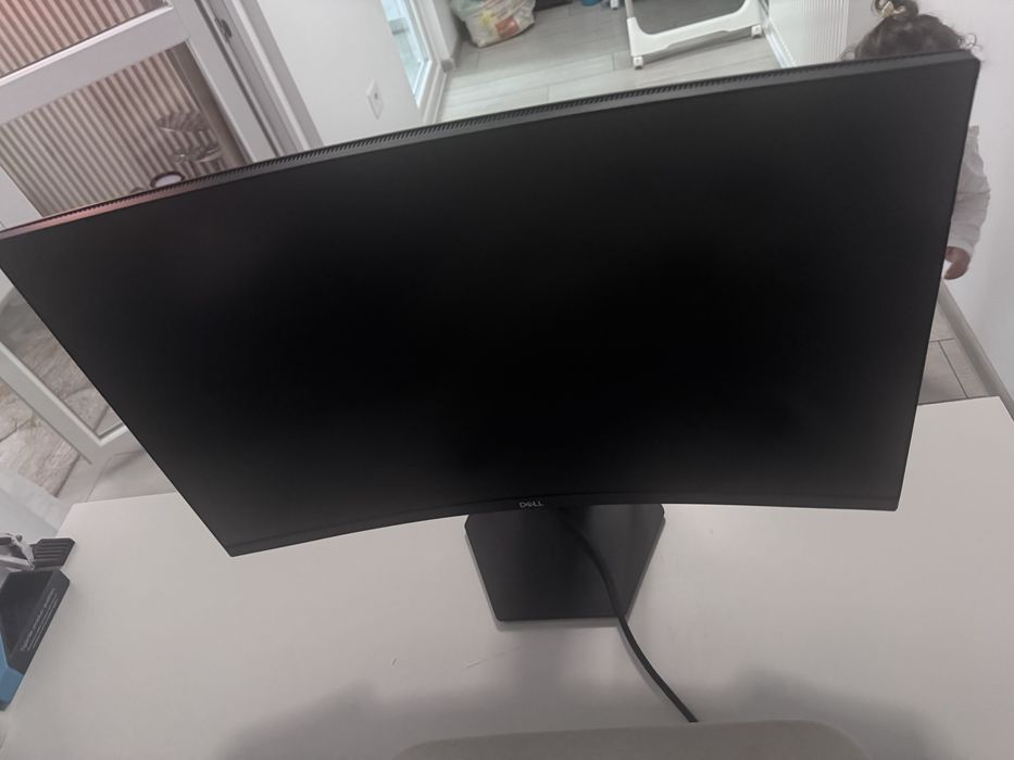 Vand monitor DELL GAMING