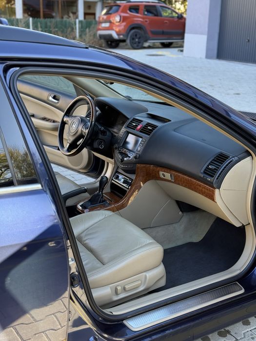 Honda Accord 7th gen 2.2 i-CTDi 140 2007 Executive