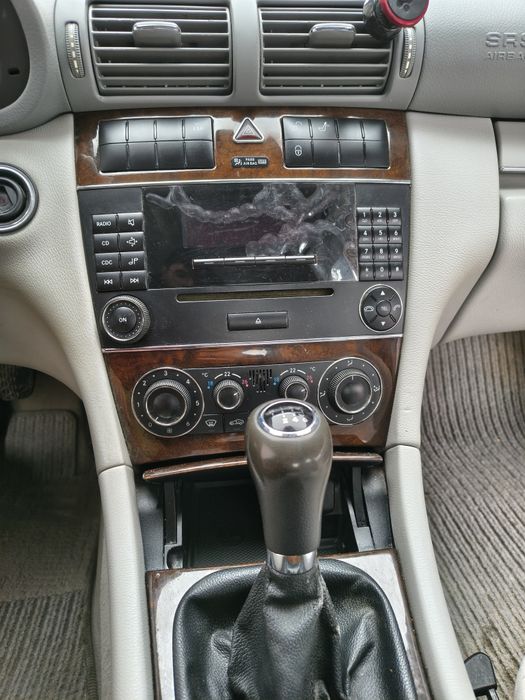 vând Mercedes w203 kompresor