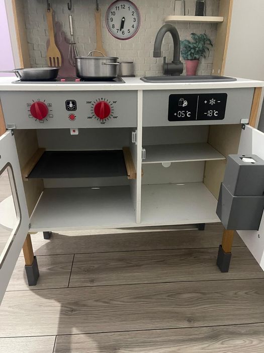 Vand bucatarie de lemn pentru copii