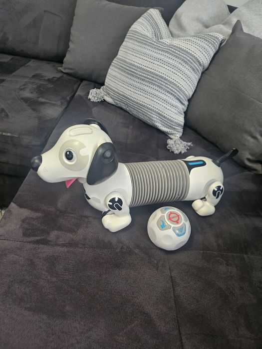 Робо дакел играчка