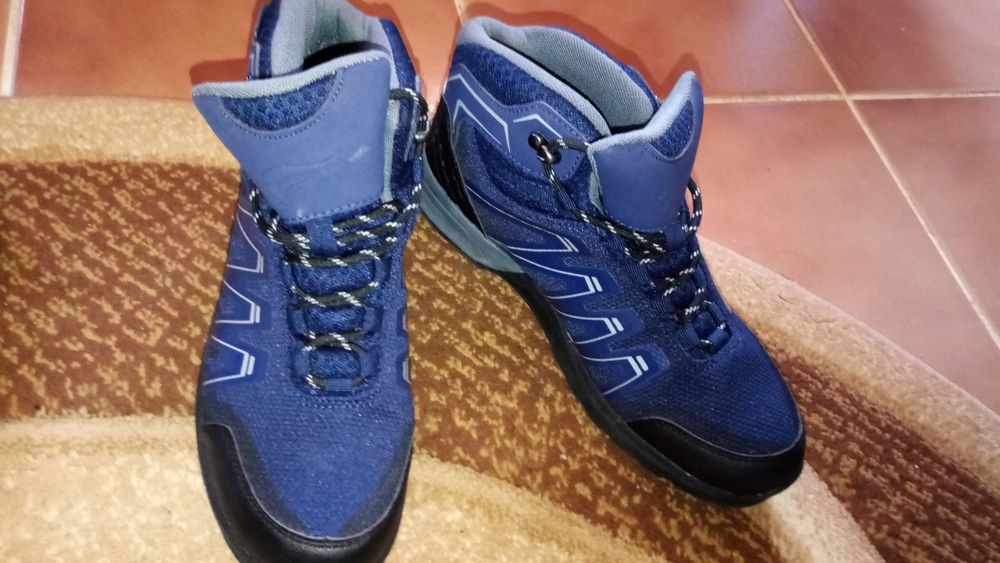 Велурени обувки и зимни обувки