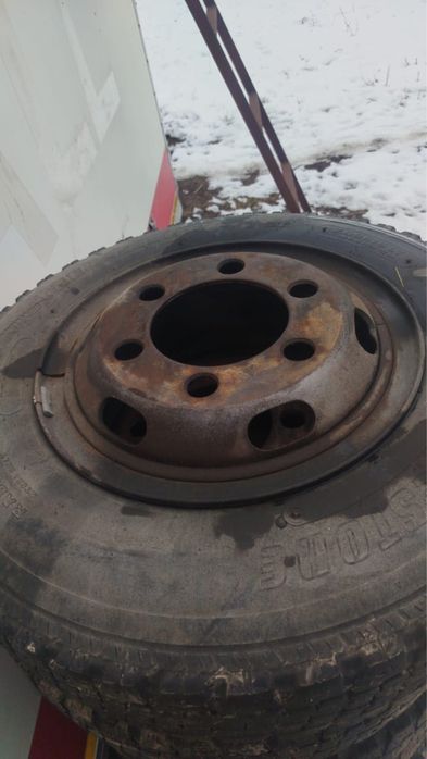 Продам колеса с резиной