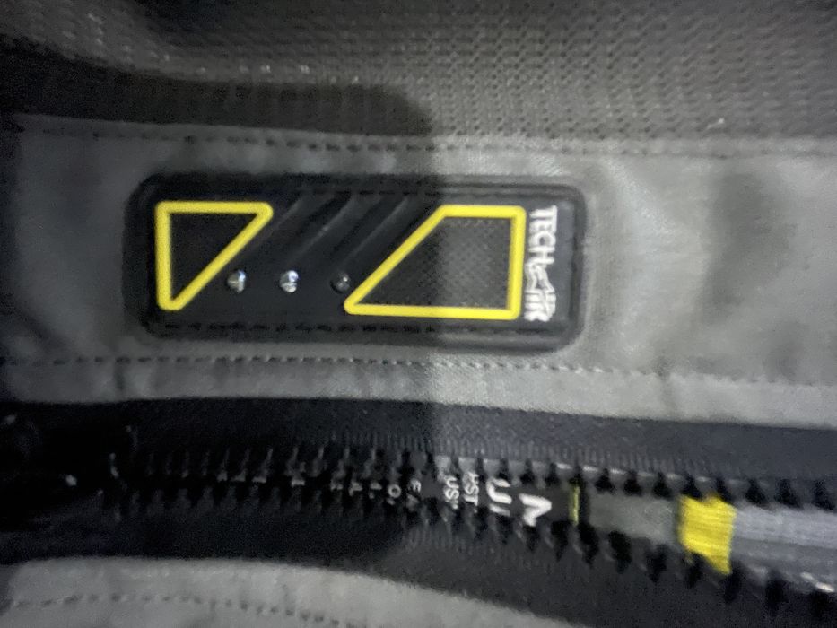 Продавам въздушна възглавница air bag за мотор