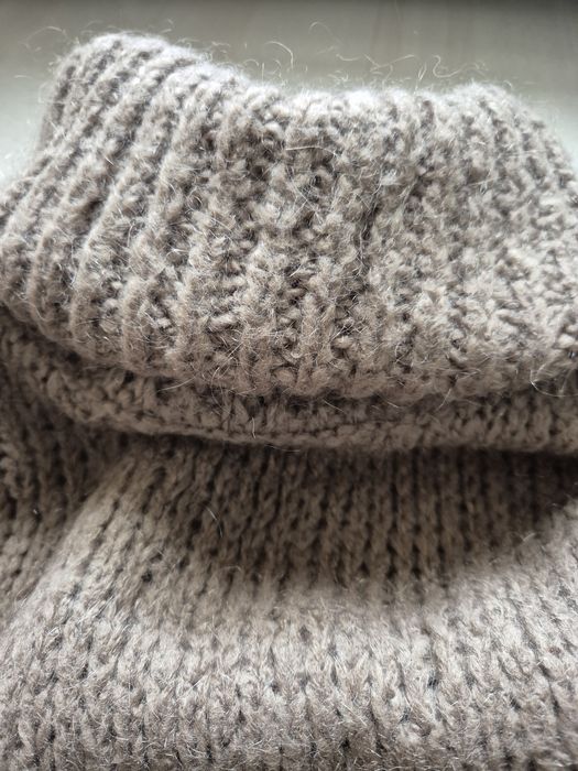 Дамски пуловер Benetton