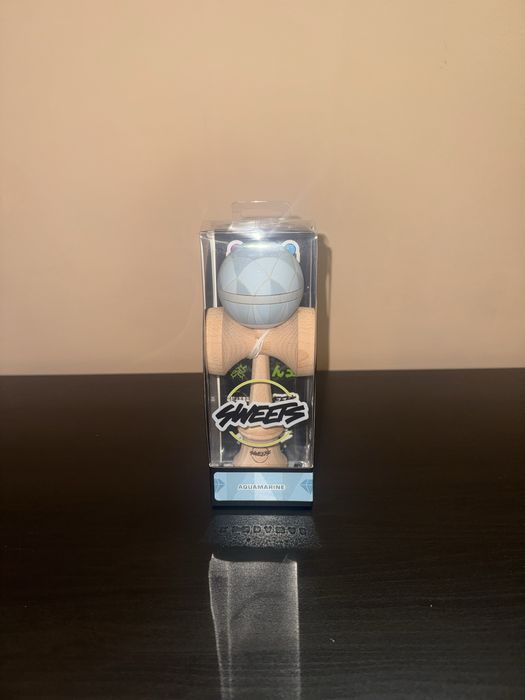Kendama Sweets TurboShape GEM CF Antiskid 2.0 AquaMarine Noua in Cutie
