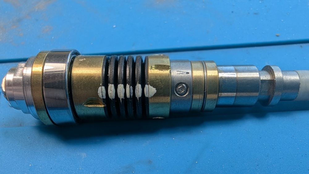 Заточване на инструменти за маникюр, ремонт на пили за маникюр