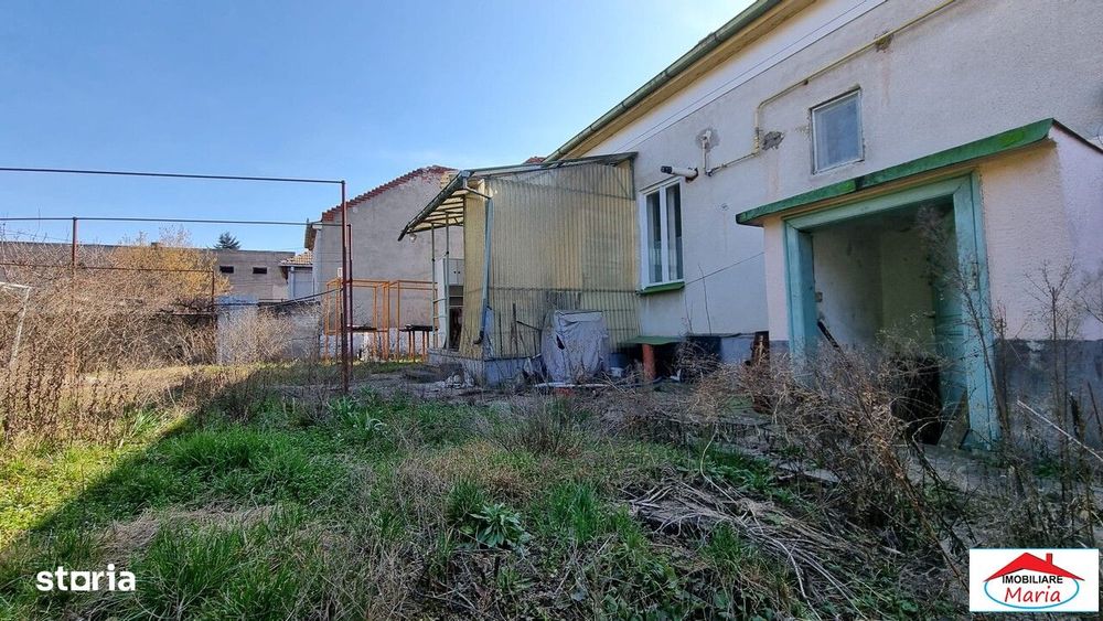 Casa cu teren 421 mp zona Titulescu