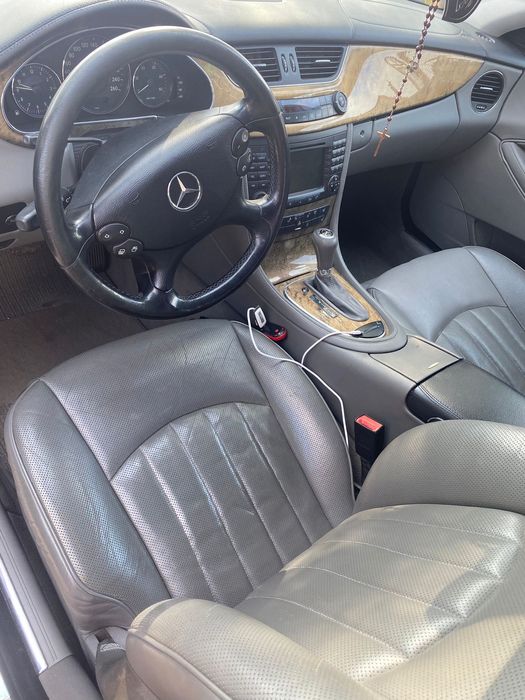 Mercedes CLS de vânzare sau eventuale schimburi cu vito sau viano