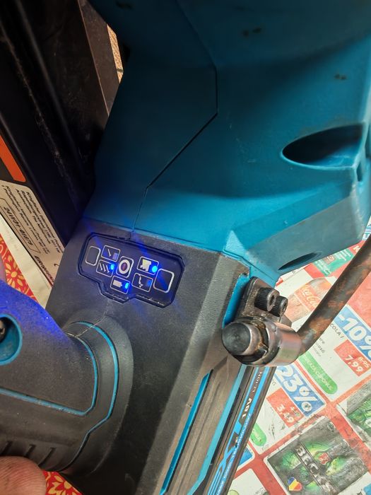 Pistol de cuie Erbauer