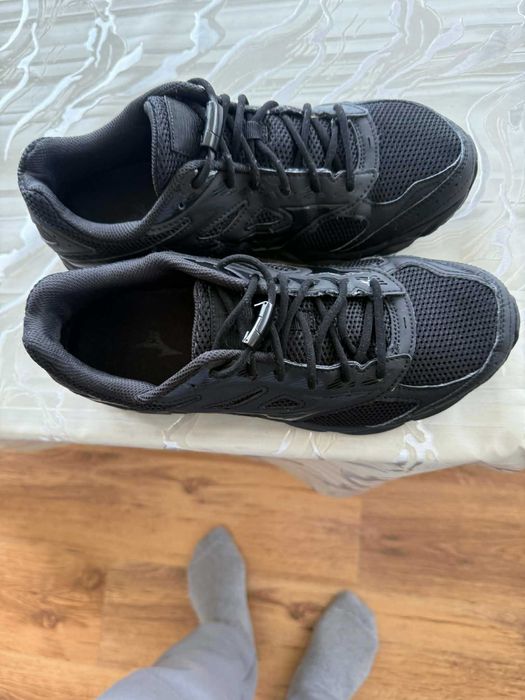 MIZUNO Маратонки № 41 отговрят на№42