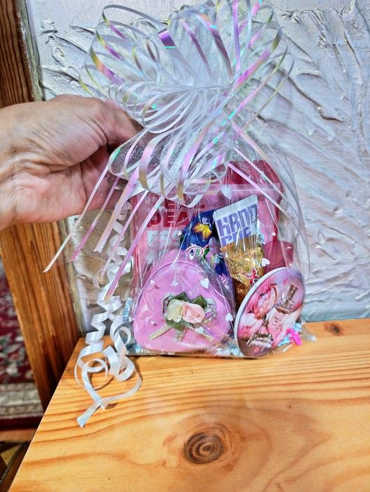 Подарочные наборы на 8 марта