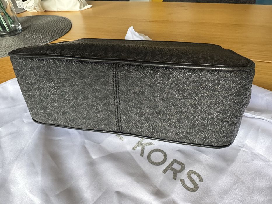 Чанта Michael Kors