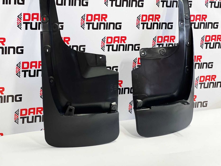 Брызговики Toyota Lexus 570