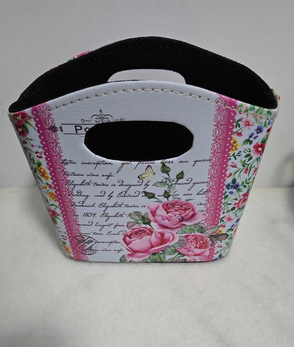 Cosulet/ghiveci tip gentuta, pentru cadouri sau aranjamente florale