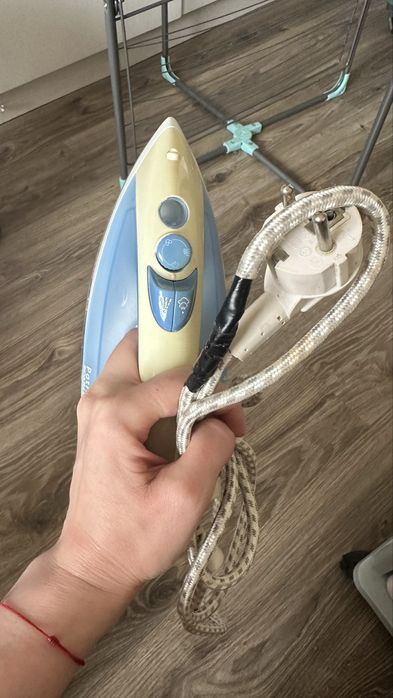 Продам рабочий утюг