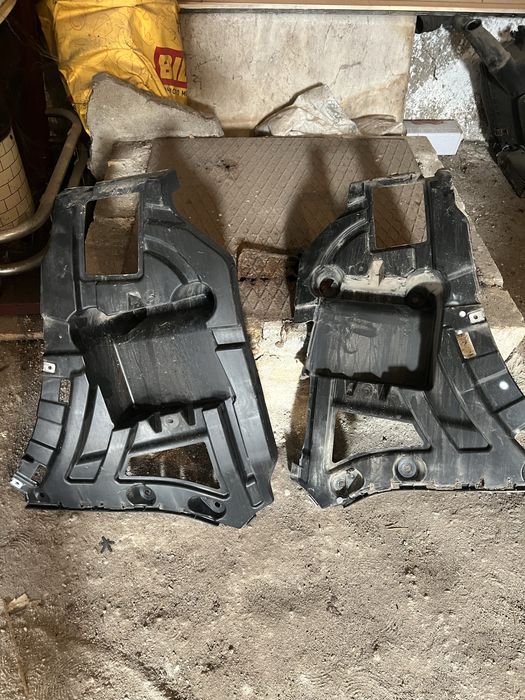 Основи под задна броня BMW X3 F25