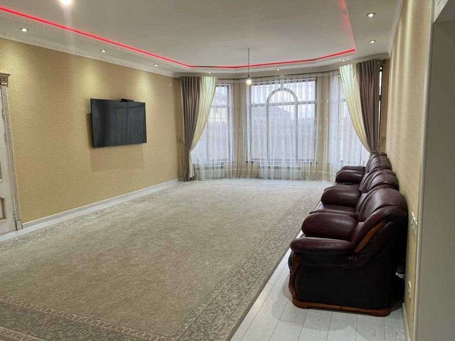 Дом в аренду. мкр Туран