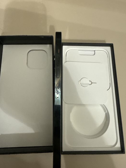 IPhone 13 pro max 256 g