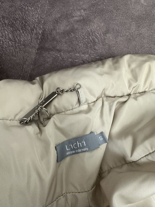 Весенняя куртка Lichi