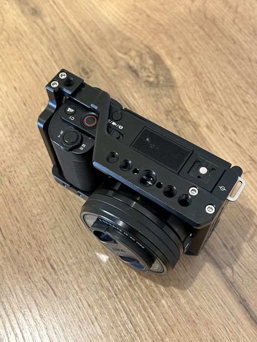 SONY ZVE-10 с клеткой