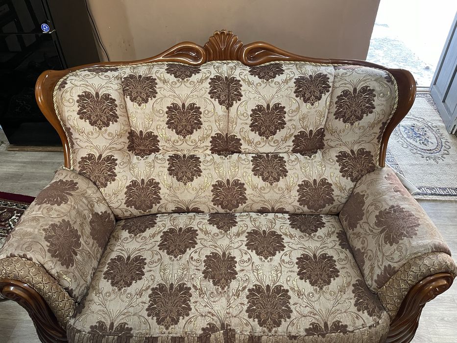 Mebel yumshoq divanlar