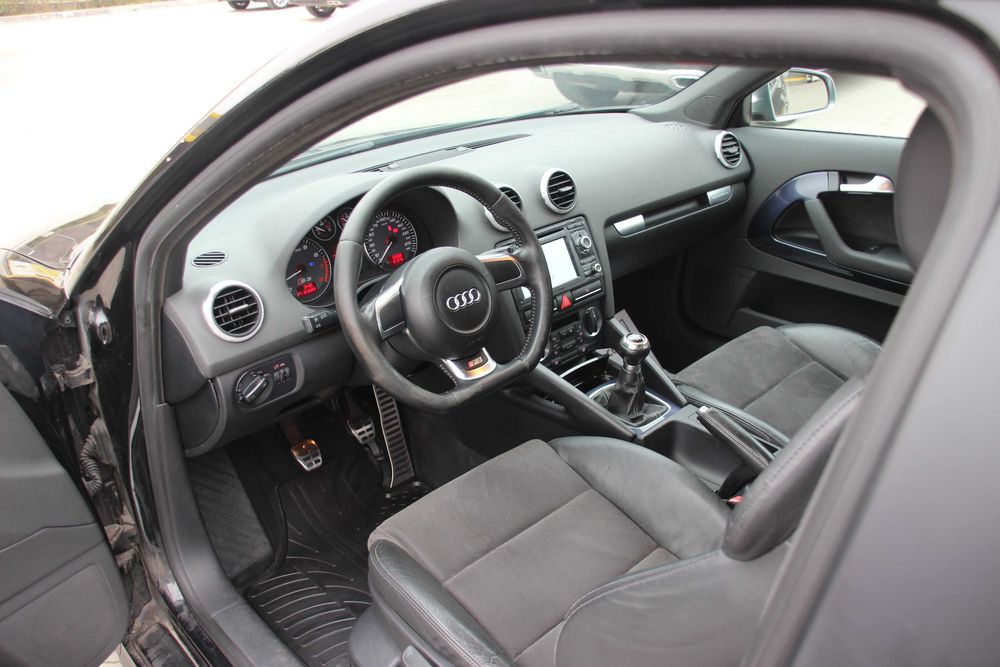 Audi S3 2.0i TURBO 260 кс. - ЛИЗИНГ