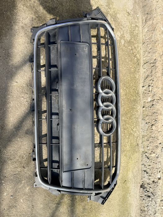 Grila audi a4 B8.5