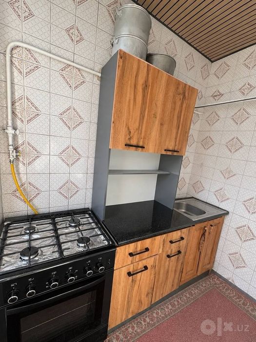 Продажа квартиры 4/3/4 Алмазарский район . Банковская ул Мухбир .