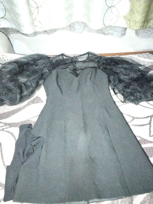 Одежда б/у, продам срочно