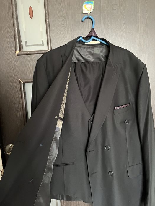 Кастюм 52-54размер