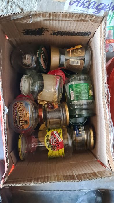 Продам банки с крышками