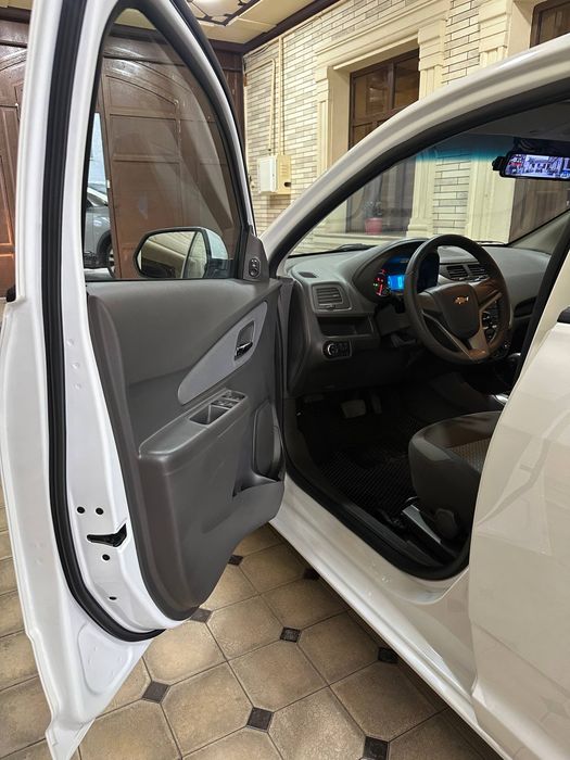 Cobalt 2022 4avtomat oq toza