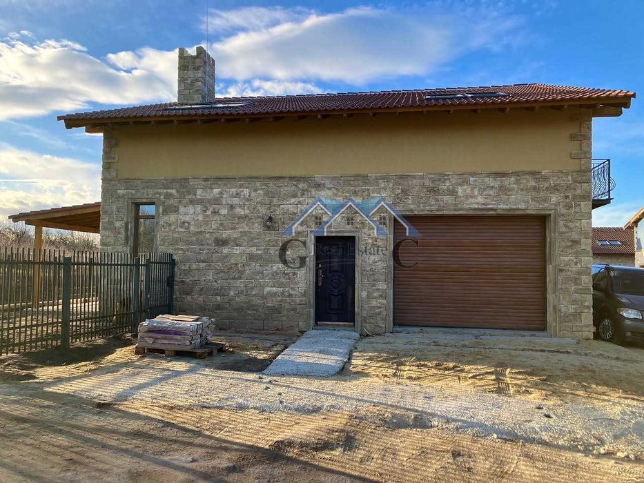 Продава се Къща в с. Приселци, Област Варна - 240 кв.м за 1113 €/кв.м - Снимка #10