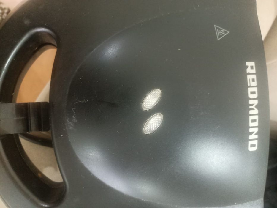 Продам вафельницу