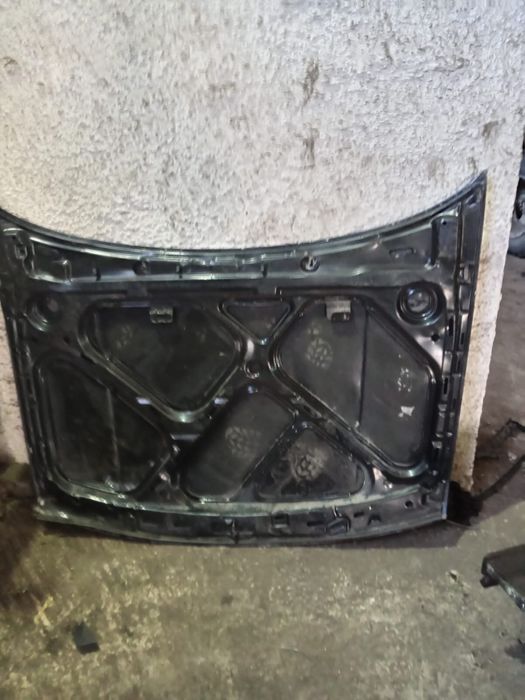 Капот от VW Venta