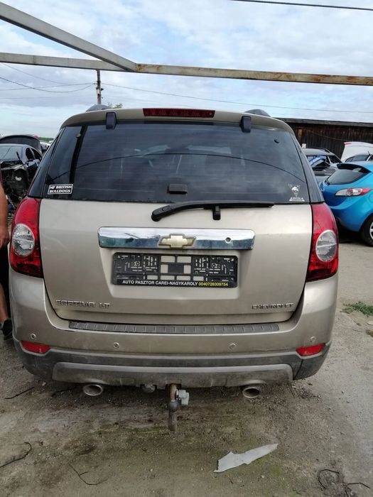 Chevrolet Captiva 3.2i V6