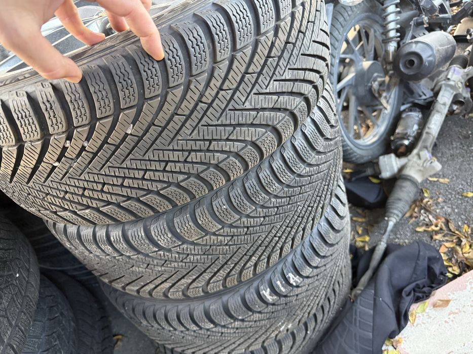 Оригинални спортни алуминиеви джанти KIA 18″ с гуми – много запазени