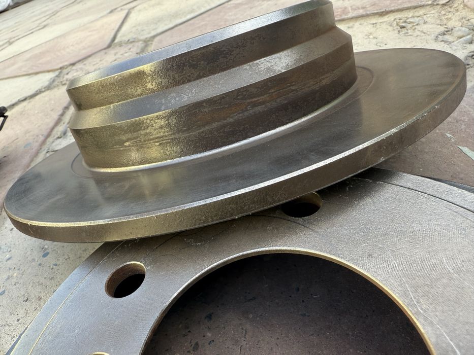 Задние тормозные диски на bmw e39