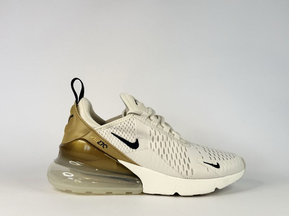 Adidasi Nike Air Max 270